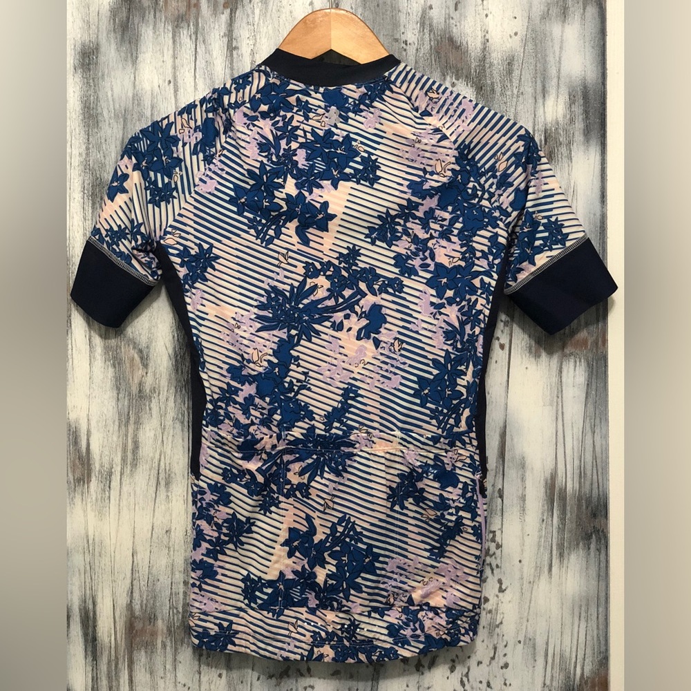 Sweaty Betty Cycling Short Sleeve Jersey Blue Floral Grid Print ~ Sizes: Various - Picture 2 of 14